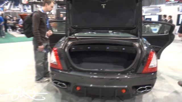 Pioneer Maserati Quattroporte - CES 2012 Las Vegas, Nevada смотреть онлайн