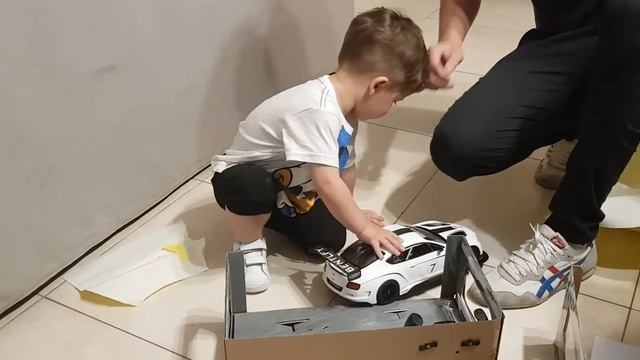 Video 367: El Bentley de Amadeo (1) смотреть онлайн