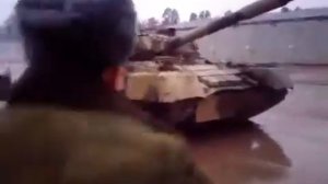 Супер разворот на танке Т 80