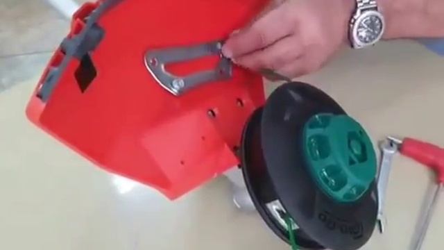 Nueva Motoguadaña Desmalezadora Oleo-Mac® 741 | Ciudad Solar Argentina смотреть онлайн