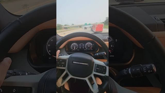 Land Rover Defender 130 MAX Highway Acceleration смотреть онлайн