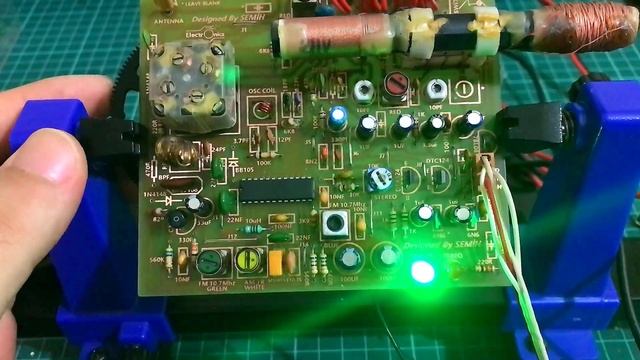 TA8167N FM/MW/LW Stereo Tuner смотреть онлайн