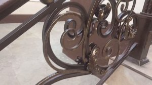 Перила холодно и горяче -кованые! Козырёк над дверью.