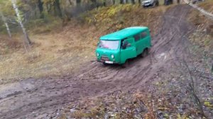 Уаз Бузанка по грязи