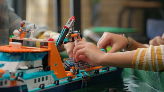 LEGO City EXploration Łódź badacza Arktyki 60368 смотреть онлайн