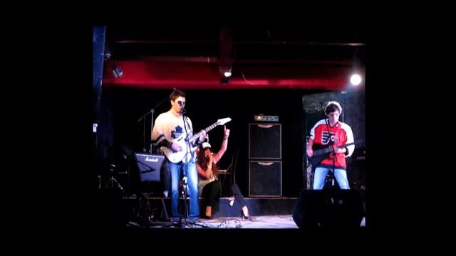 Right Motion (cover band) live.mp4 смотреть онлайн
