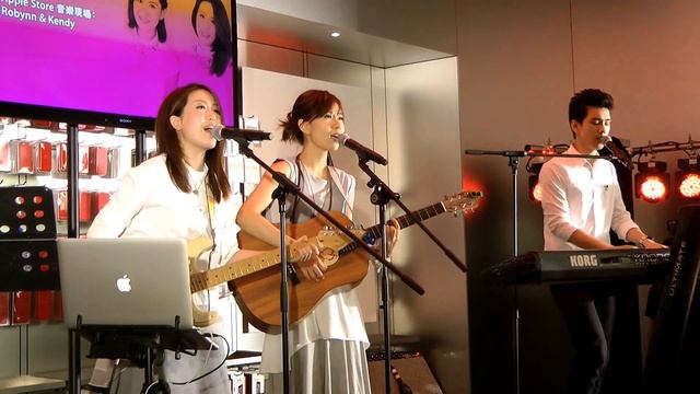新一天 - Robynn&Kendy+林奕匡 @ Apple Store 音樂現場 (銅鑼灣希慎廣場) смотреть онлайн