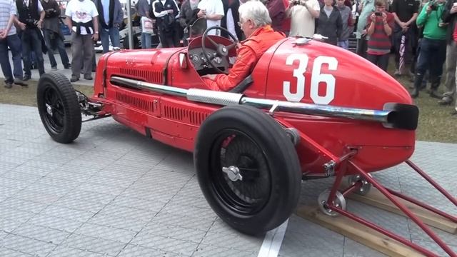 Straight 8 Maserati 8CM смотреть онлайн