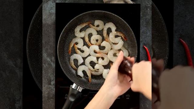 thumb-Креветки черные тигровые без головы в панцире 16/20 1кг-7}