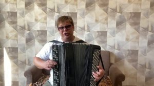 Хвастать милая не стану на баяне