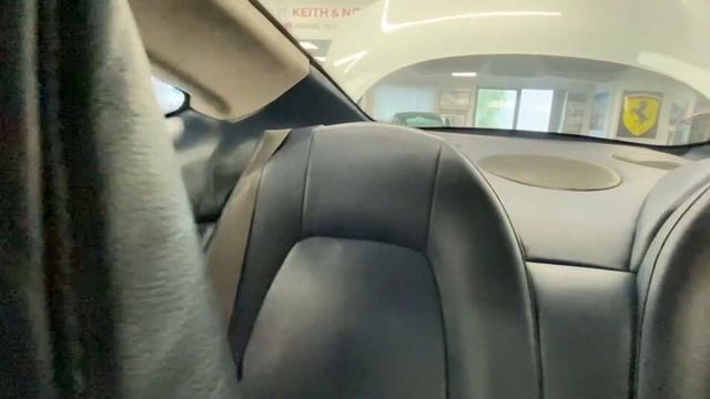 Aston Martin Vanquish смотреть онлайн