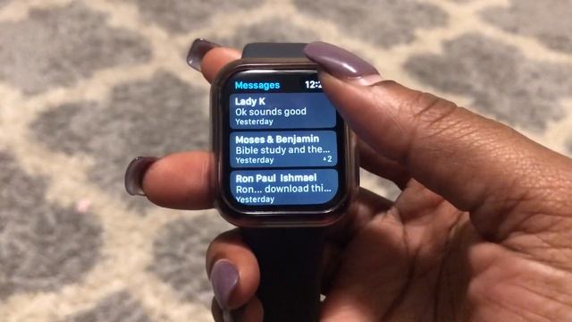 How To Delete Text Messages On Apple Watch смотреть онлайн
