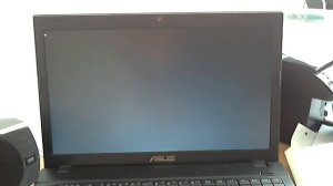 Asus Pro P53E mit Crucial C300 64GB