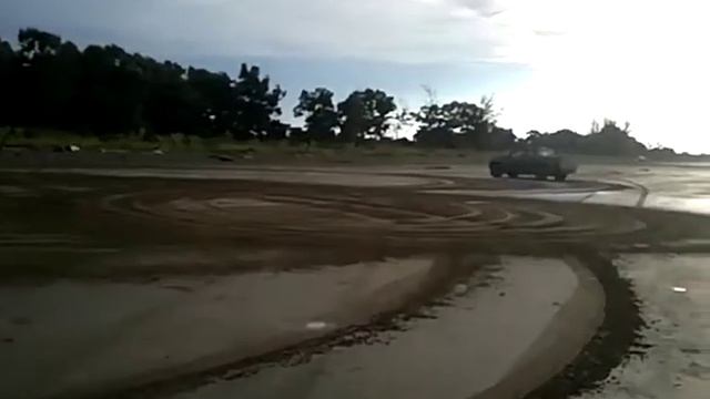 Isuzu Dmax WIN - Sand drift (Mukah). смотреть онлайн