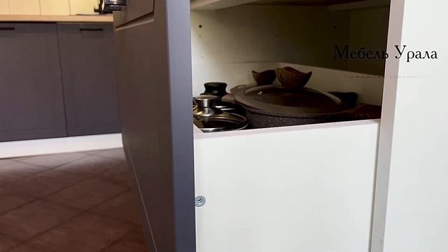 Серый цвет в интерьере кухни