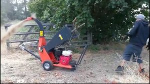 GTS-1500 China Бензиновая дробилка веток и древесных отходов модель