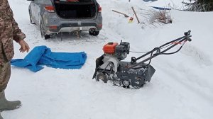 Буксировщик мини на 380 гусеннице. Где едет ?