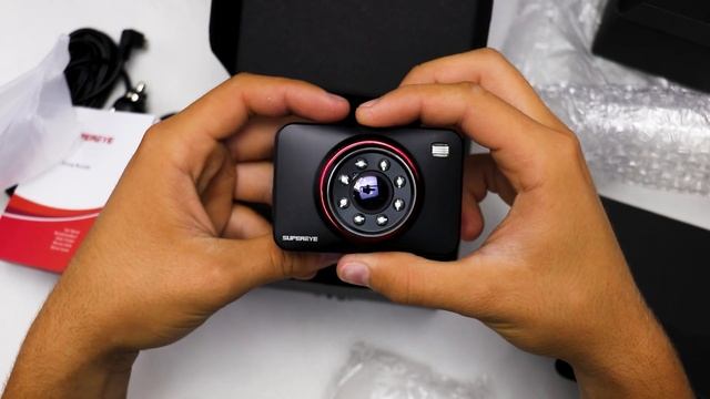 SUPEREYE Dash Cam | Unboxing & Thoughts смотреть онлайн