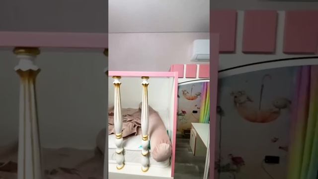 Нежная детская для принцессы от студии дизайнерской мебели "Корпорация за́мков" krovatzamok.ru