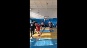 Волейбол, игра связкой, пас 1 рукой