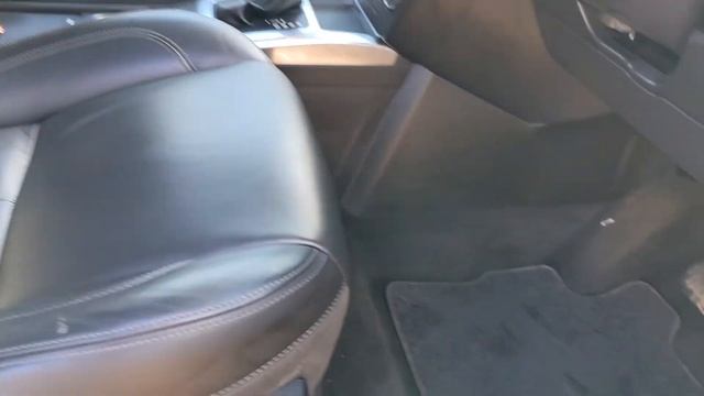 Land Rover SD4 HSE Lux Auto смотреть онлайн