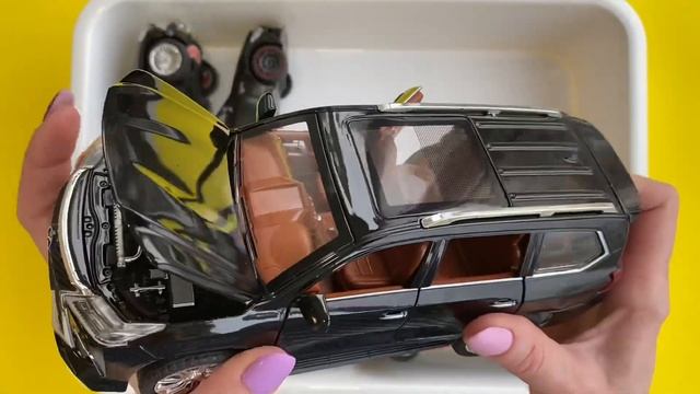 Limited Edition Model Cars: A Collector's Dream смотреть онлайн