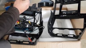 Land Rover Freelander 2 Tesla Style Android Install - Problems!