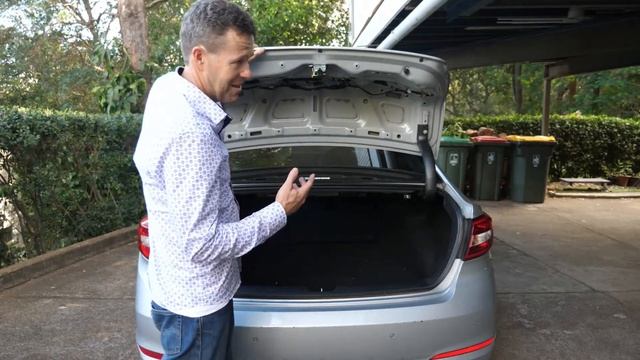 Hyundai Sonata Boot Lock Replacement смотреть онлайн