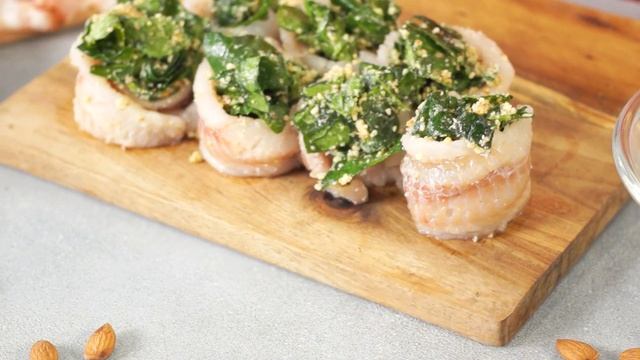 Сочные рулетики из минтая в беконе | Рецепты от шеф-повара