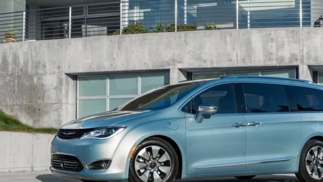 COOL! Chrysler To Create Own Financial Services Company смотреть онлайн