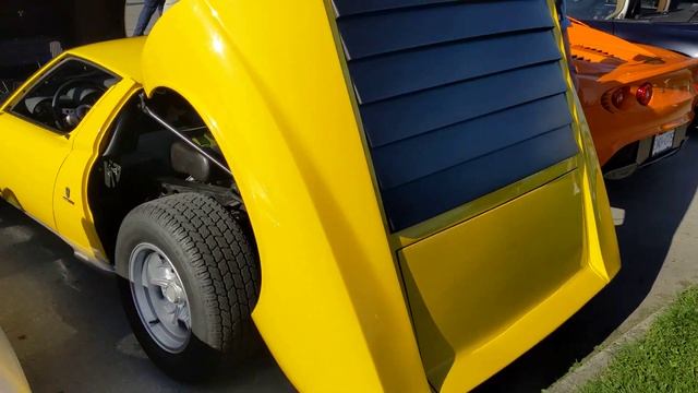 Lamborghini Miura смотреть онлайн