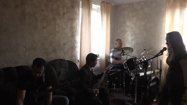 ZEFIRKA-Уходи(Женя Отрадная)Квартирник смотреть онлайн