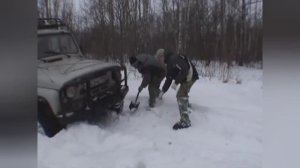 Индивидуальный джип тур. Давняя поездка в зимний лес на УАЗе.
