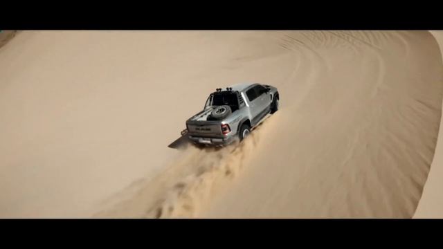 Обзор DODGE RAM 1500 6,2 литровый двигатель HEMI® V8 с наддувом смотреть онлайн