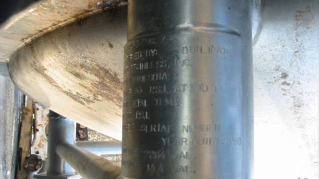 100 HP/XP SCOTT TURBON TANK MOUNTED DISPERSER - SANITARY S/S смотреть онлайн