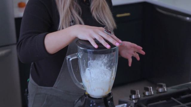 Chai Spice Apple Dutch Baby | The Ingles Table Fall 2023 - Kaitlyn Baker смотреть онлайн