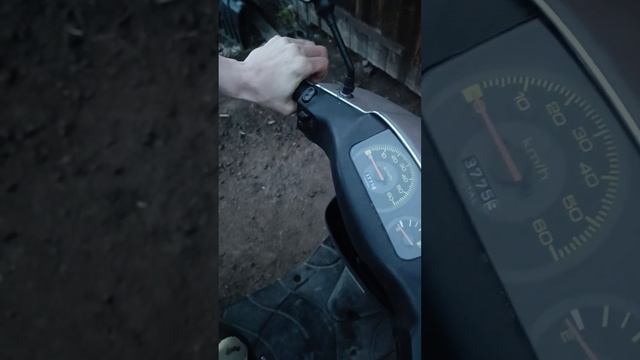 КАК ЗАВЕСТИ СКУТЕР БЕЗ КЛЮЧА #shorts #рекомендации смотреть онлайн