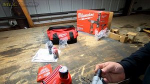 Milwaukee M12 Cordless Rivet Gun Unboxing and First Thoughts