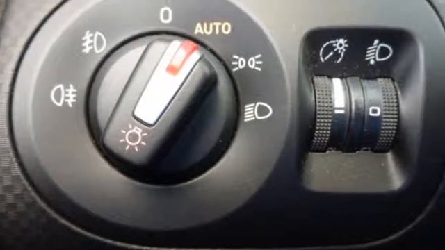 Seat Altea 1.2 TSI ECOMOTIVE BUSINESSLINE COPA смотреть онлайн