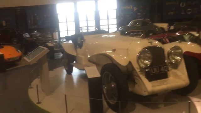 Sports car collection at Gaydon Aston Martin Vanquish and DB2 смотреть онлайн
