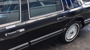 Lincoln Town Car II
