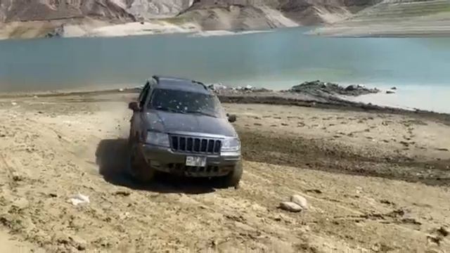 Jeep WJ 4.7 mudding смотреть онлайн