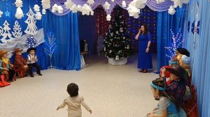 Турагентство Бабы Яги на ёлке у ребят. Группа  №7