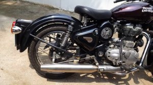 Royal Enfield Classic 350 morello red  custom edition 4k