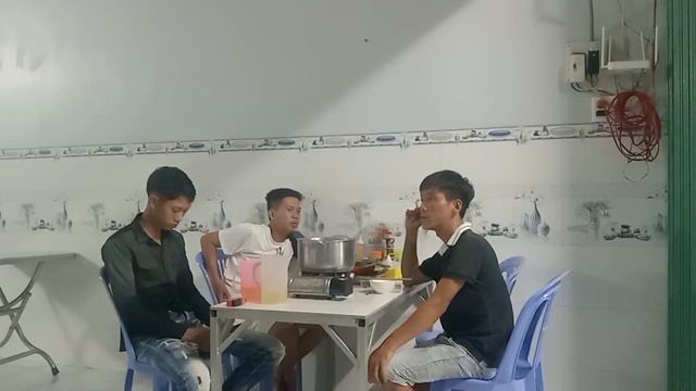 Một Ngày Buông Bán Của Nhí. смотреть онлайн