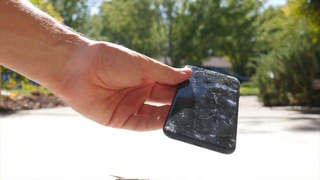 Краш тест iPhone 7 и IPhone 7 Plus!))😅 смотреть онлайн