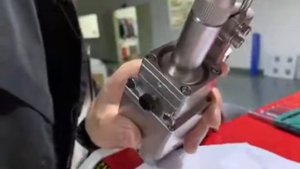 Как поменять фокусирующую линзу на головке ручной лазерной сварки