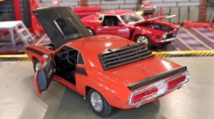 welly 1:24 1970 Dodge Challenger T/A 360 SIXPAK