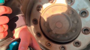 Гайковерт Oneykfyfd 3/4 2100n.m. замена колеса на полуприцепе