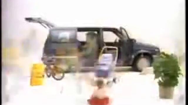 1992 Plymouth Voyager Commercial смотреть онлайн